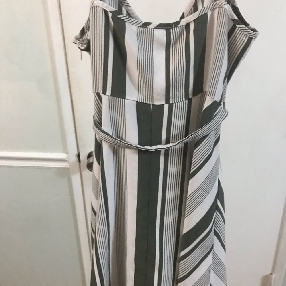 Forever 21 dress